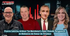 Arthur Fortin alias Arthur le Marcheur, Pierre Labrie de Transport Bernières, Jean-Claude Daignault de la Fraternité des constables, et Nathalie, candidate de Cœur de Trucker, en entrevue à la radio pour parler de défis humains, de sécurité routière et d’amour au volant.