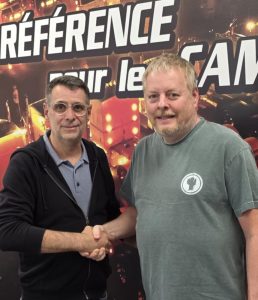 Eric Duhaime en compagnie de Benoit Therrien dans le studio de Truck Stop Québec.