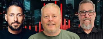 Yvan Domingue, Yannick Marceau et Benoit Therrien parle du camionnage et de l’actualité à la radio de Truck Stop Québec.