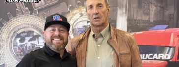 Jacques Lebel, directeur général du Challenge 255, et François Lamarche, président de DL Performance, au studio de Truck Stop Québec pour l'enregistrement du podcast.